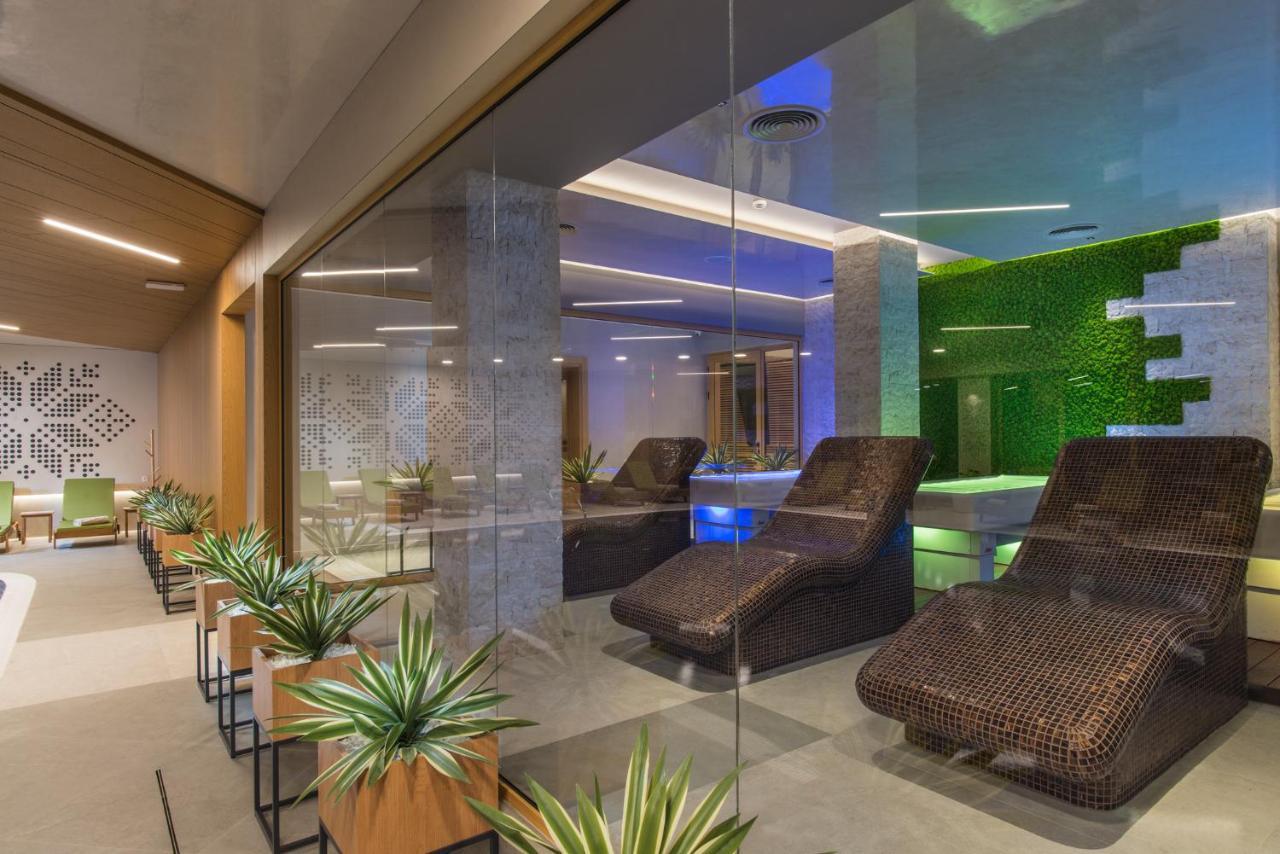 Wine & Spa Hotel Chukara Tryavna Exterior photo