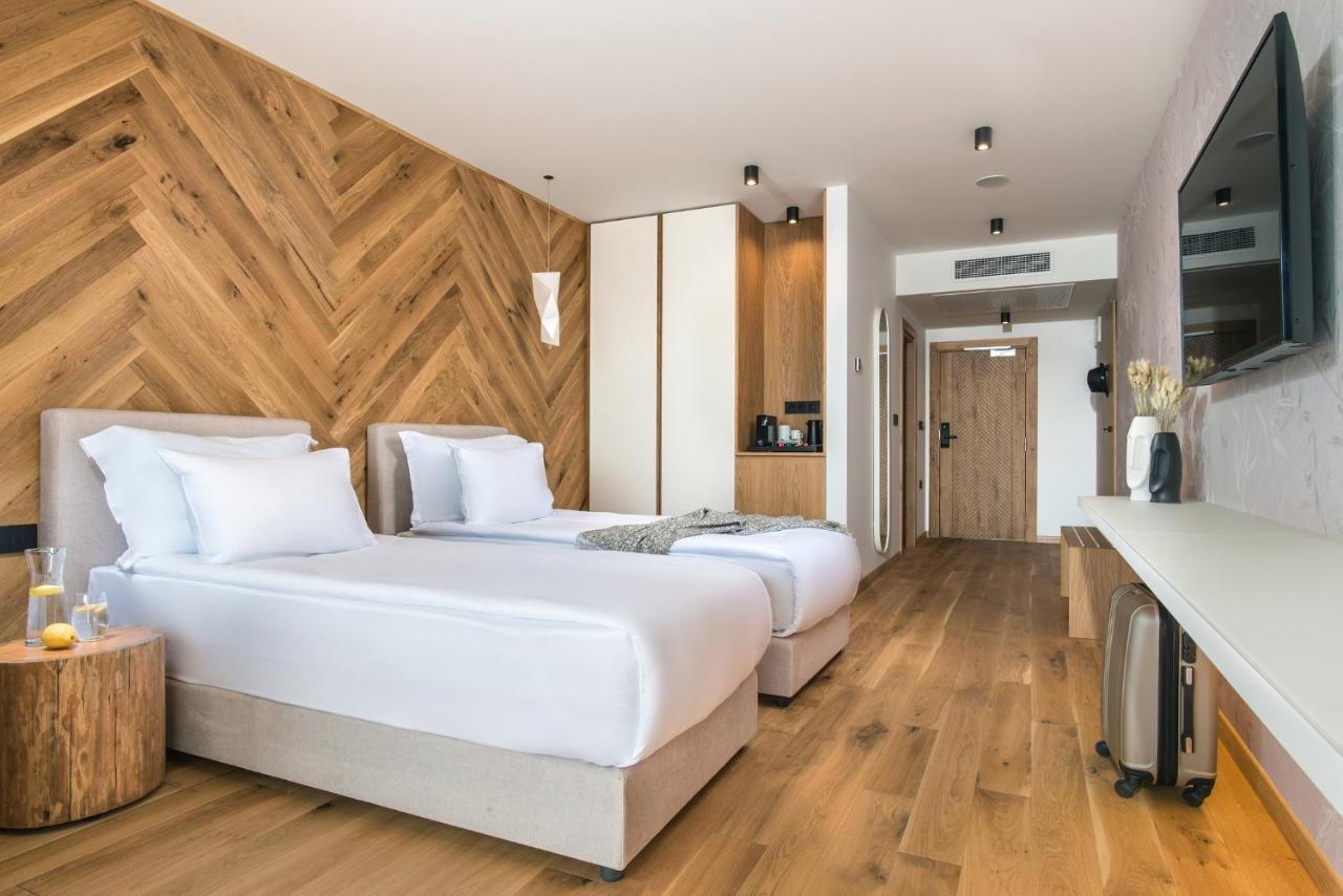 Wine & Spa Hotel Chukara Tryavna Exterior photo