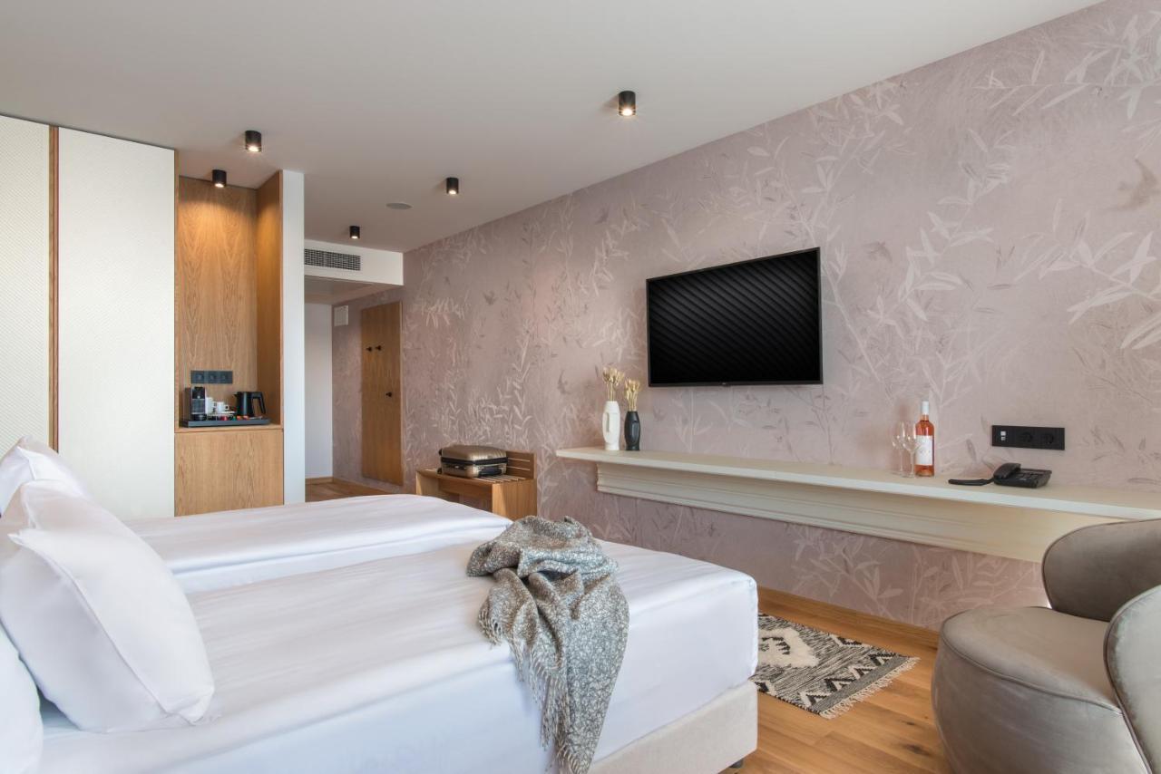 Wine & Spa Hotel Chukara Tryavna Exterior photo