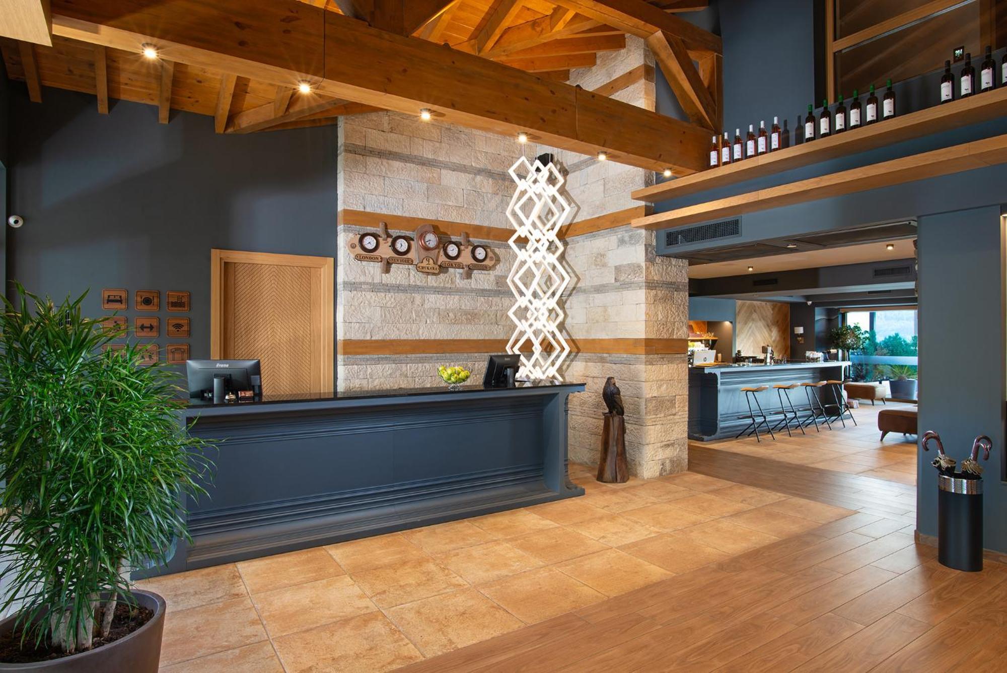 Wine & Spa Hotel Chukara Tryavna Exterior photo